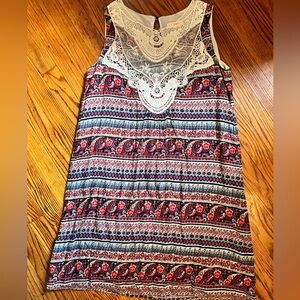 Sleeveless Patterned Dress with Lace Detail